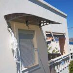 ​Στέγαστρο Εισόδου με Πολυκαρβονικό και Μεταλλικό Σκελετό Ηλεκτροστατικής Βαφής